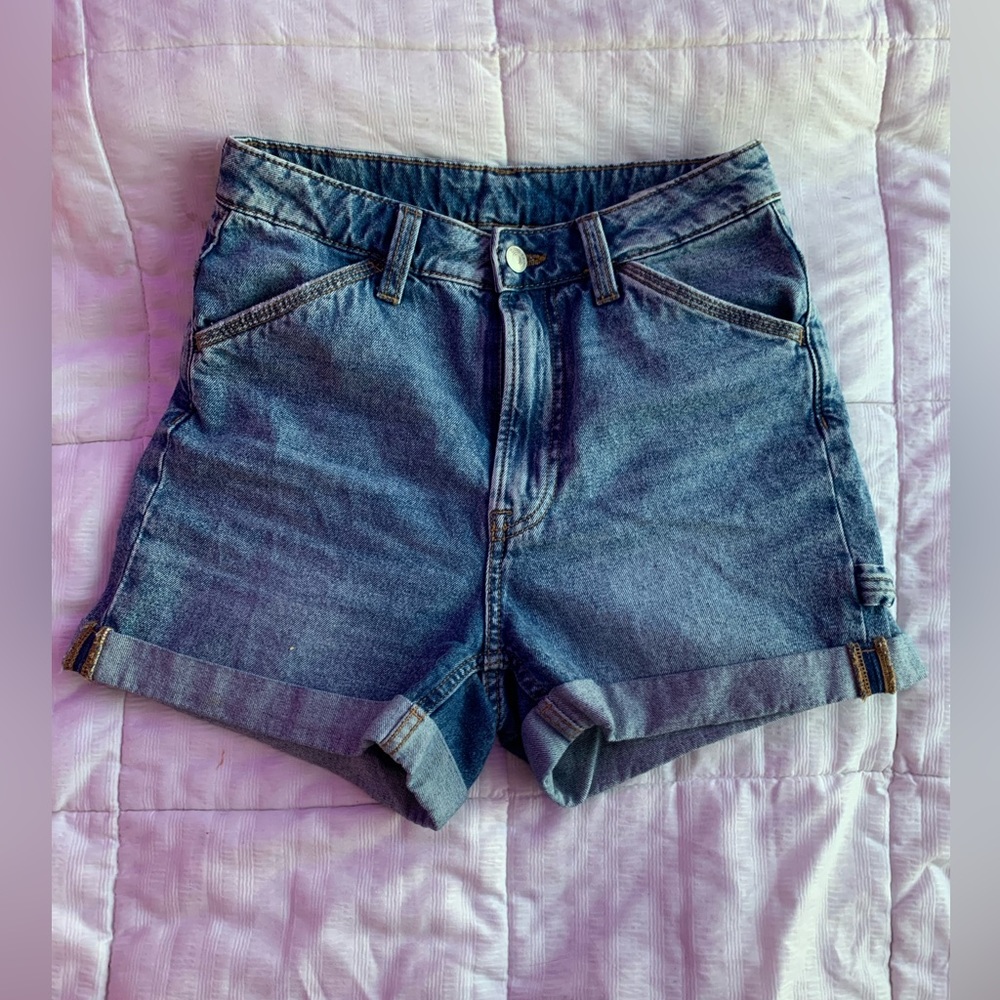 Divided Jean shorts